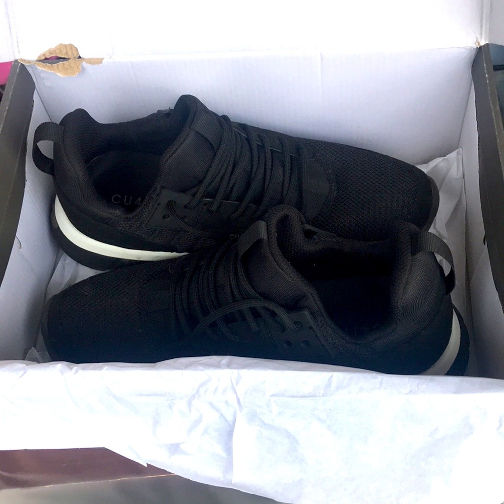 QU4TRO Bolt Training Shoes